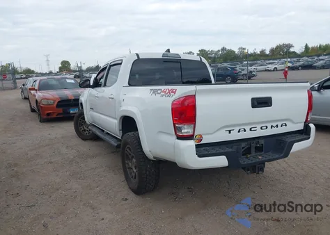 2017 Toyota Tacoma Trd Sport z USA, uszkodzony, nr VIN 5TFCZ5AN6HX091854